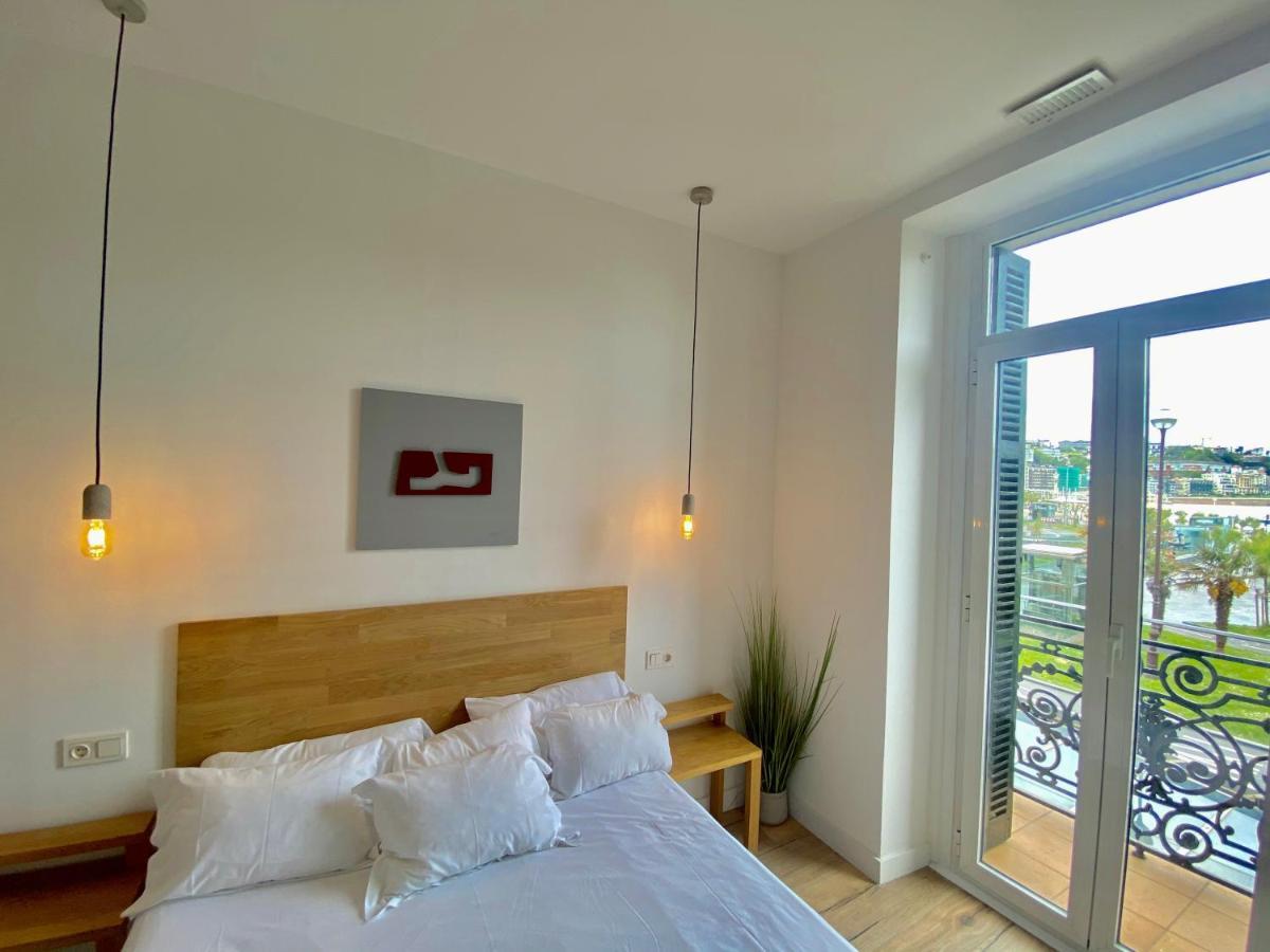 Mirandoalaconcha Rooms San Sebastian Exterior photo